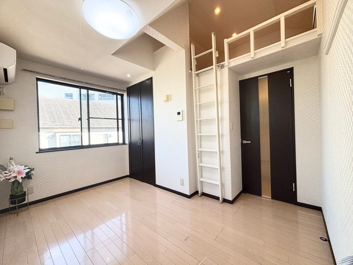 居室 Ｚｅａｌ　Ｎａｋａｎｏ