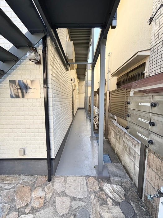 エントランス部分 Ｚｅａｌ　Ｎａｋａｎｏ