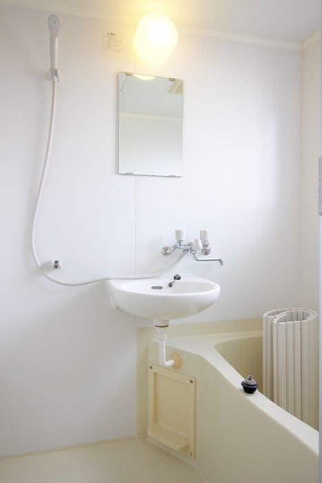 バス／シャワールーム等 ＣＯＭ・ＥＩＧＨＴ