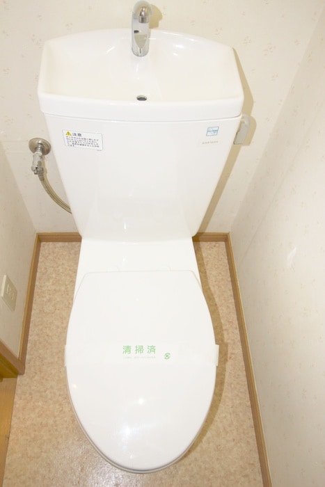 トイレ ＣＯＭ・ＥＩＧＨＴ