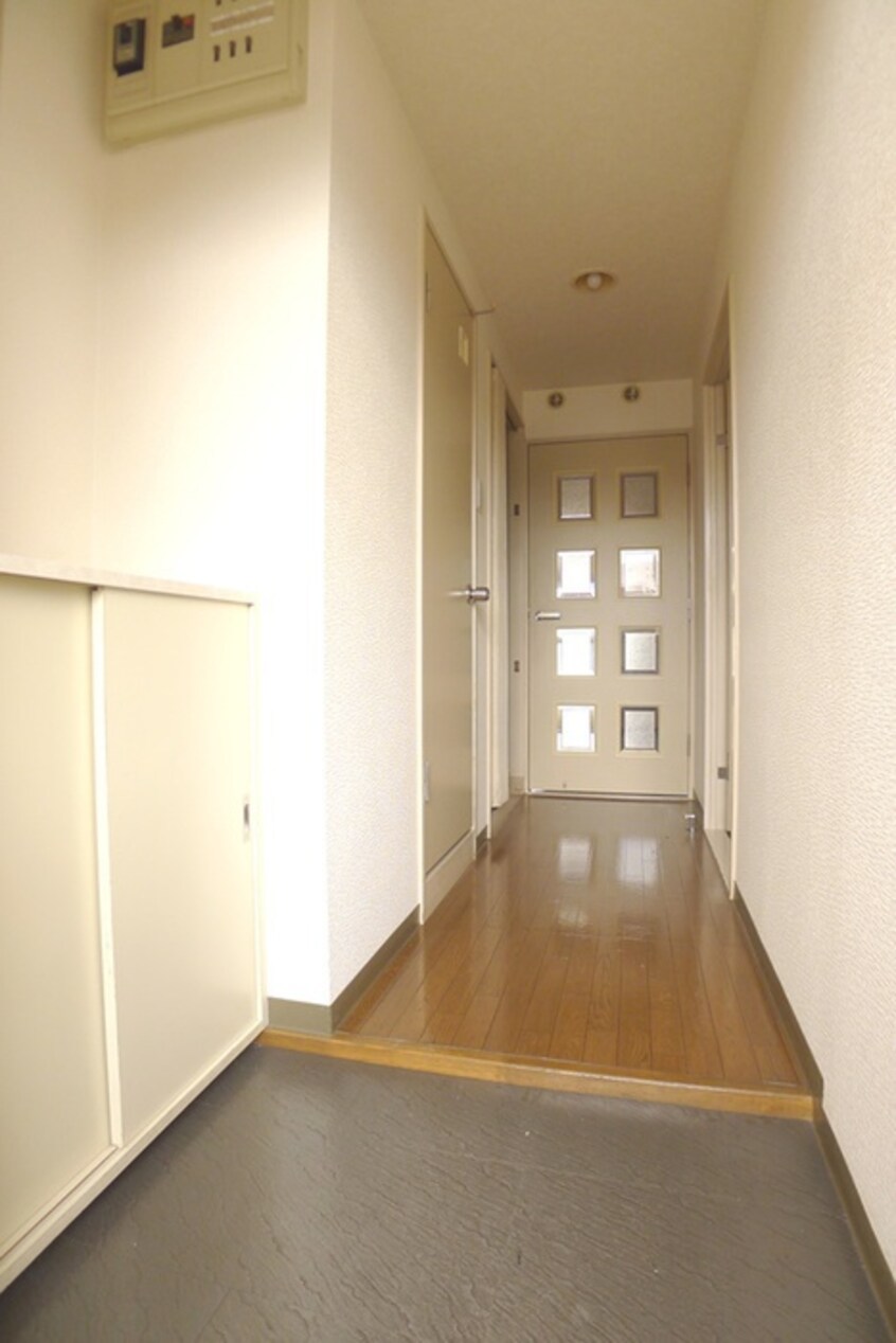 玄関 マンションベルシア