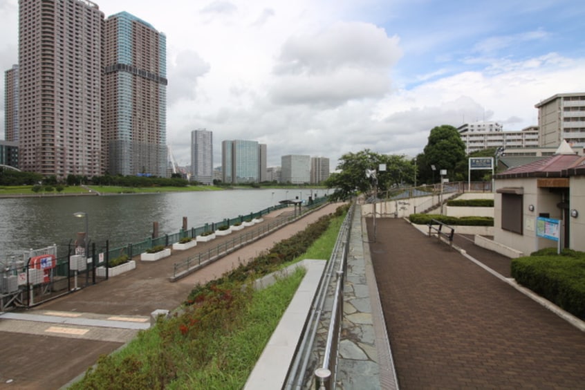 越中島公園(公園)まで673m パ－クウェル門前仲町