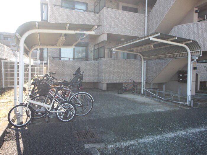 駐輪場 ファーストヒル天神