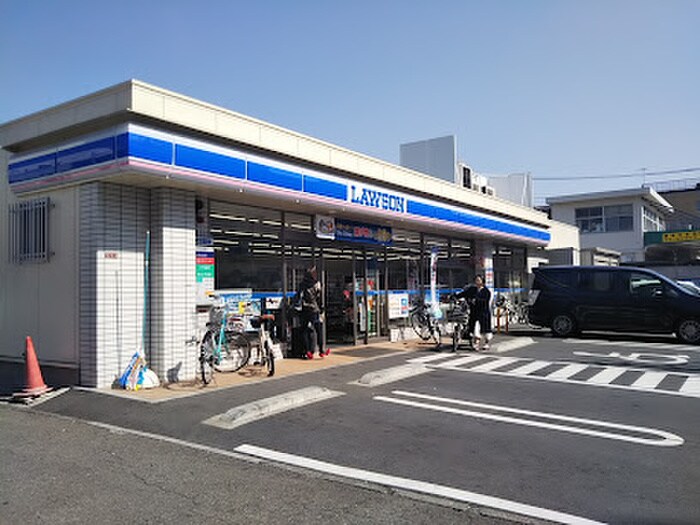 ローソン　阿佐谷青梅街道店(コンビニ)まで170m Ｄ・Ｓ南阿佐ヶ谷マンション