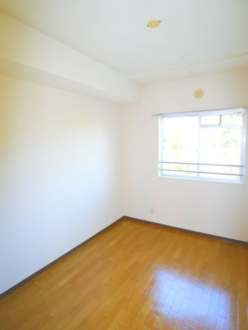 居室 戸山ハウス