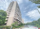 若葉台団地２－１９号棟(1111)の外観