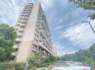 若葉台団地２－１９号棟(1111)の外観