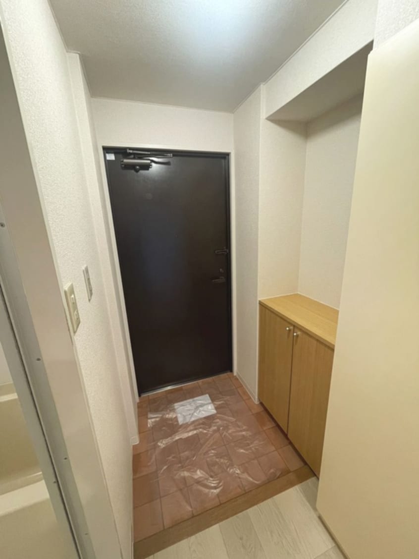 玄関 ドアーズ中野