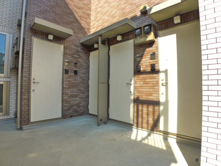 エントランス部分 モノリス王子