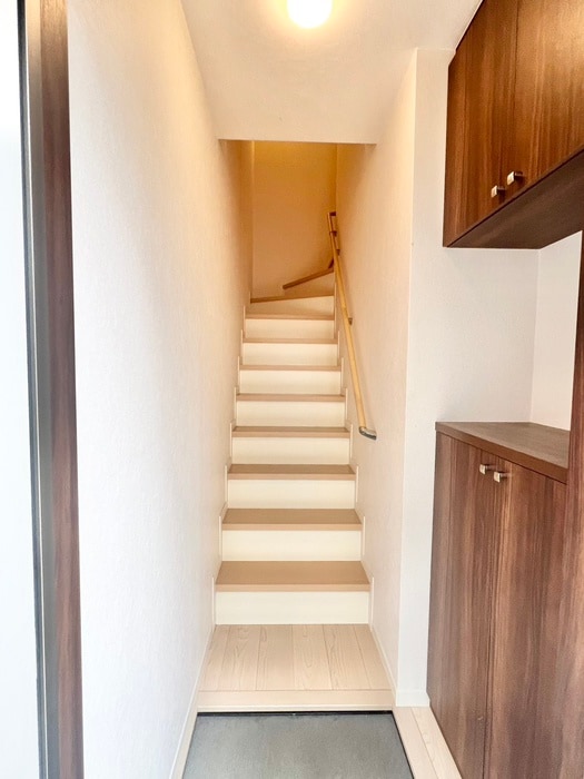 廊下 モノリス王子