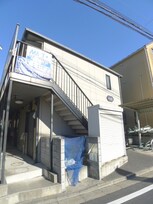 ジュネス・パラディア