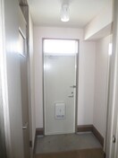 玄関 ロワ－ル湘南Ｅ