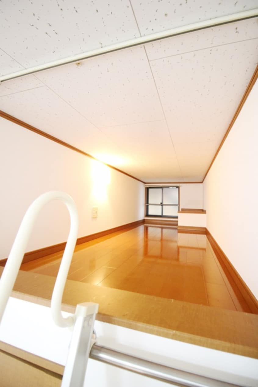 ロフト メインシティガーデン新井壱番館