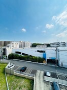 室内からの展望 ﾗｲｵﾝｽﾞﾏﾝｼｮﾝ青葉台(514)