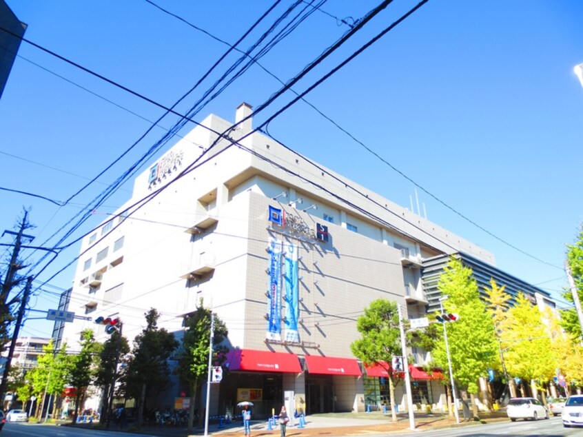 東急スクエア(デパート)まで300m ﾗｲｵﾝｽﾞﾏﾝｼｮﾝ青葉台(514)