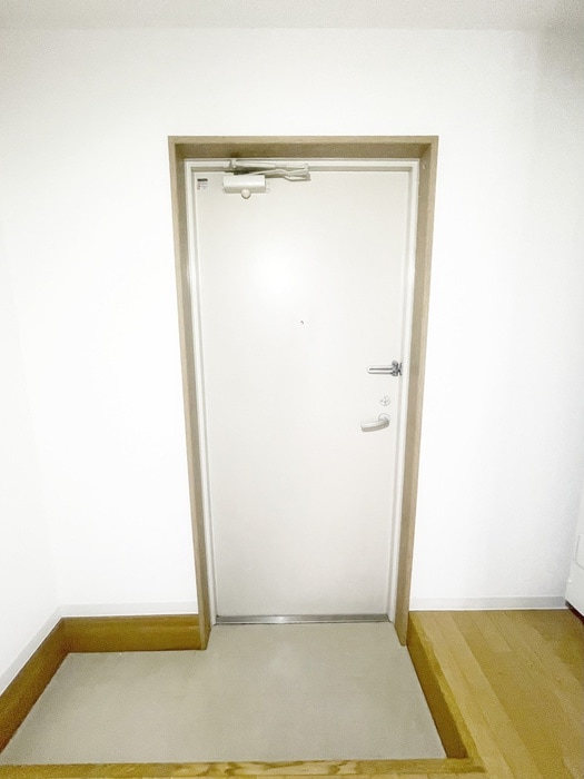 玄関 市川ルーフガーデンハイツ