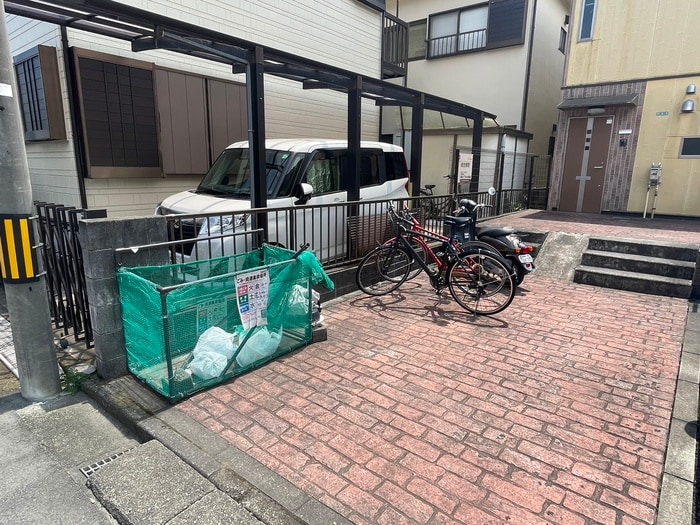 その他 ルイ・トキワ