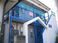 テラスラ－クヒルズ