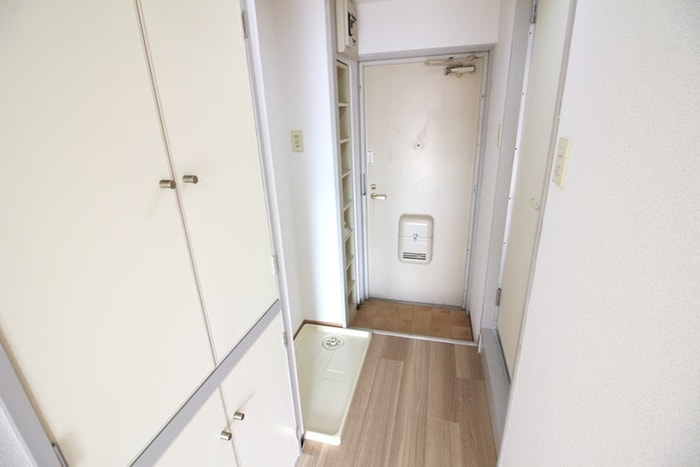 玄関 エマーユ蒼龍戸田公園