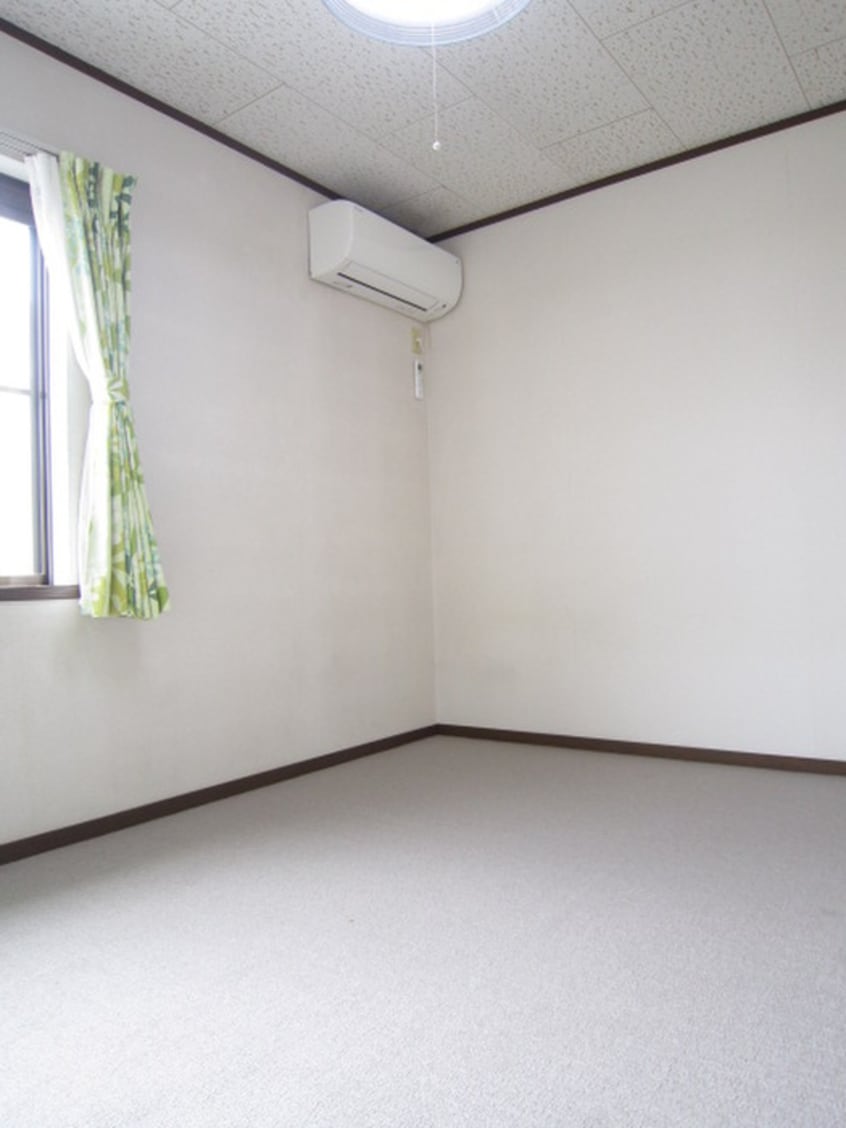 居室 コ－トヴィラ