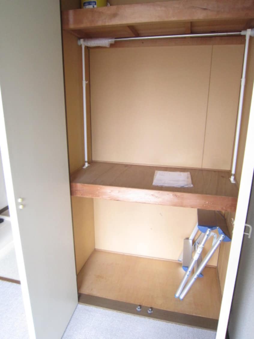 収納 コ－トヴィラ