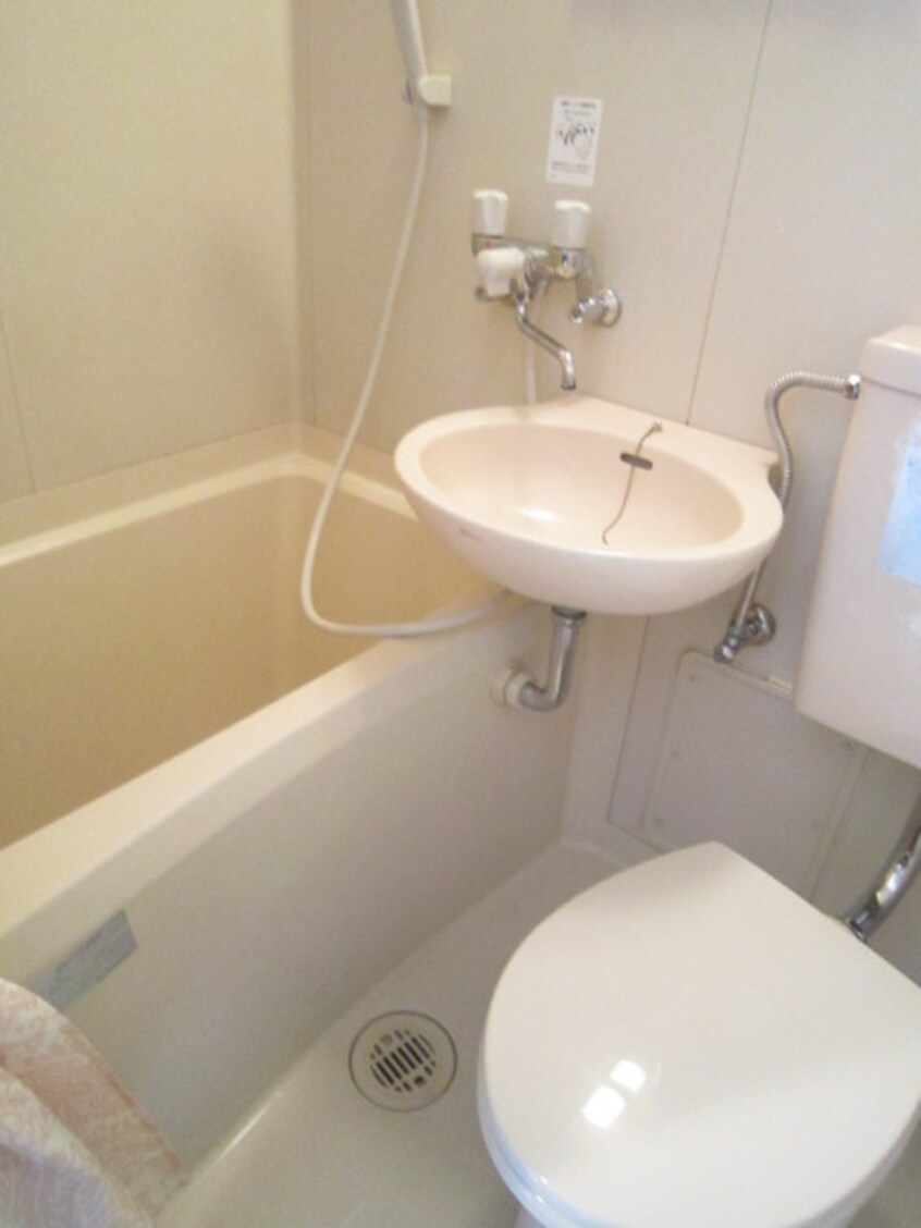 バス／シャワールーム等 コ－トヴィラ