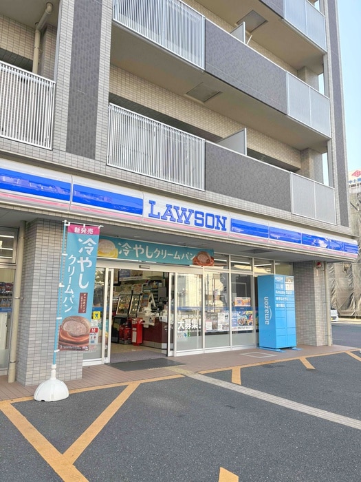 ローソン 戸田上戸田店(コンビニ)まで65m グランメ－ル戸田