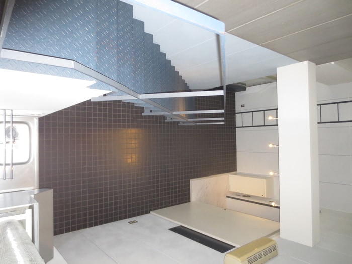 室内からの展望 エ－・キュ－ブ