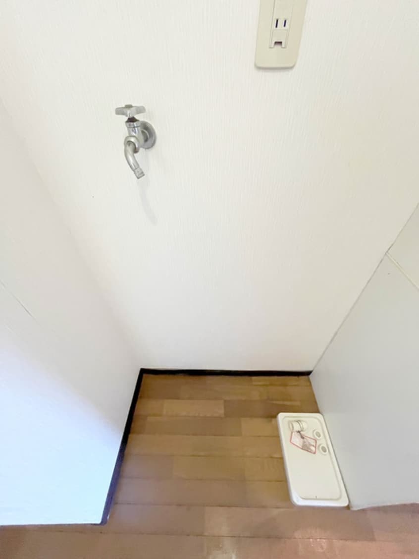 洗濯機置場 サンヒルズ下新倉