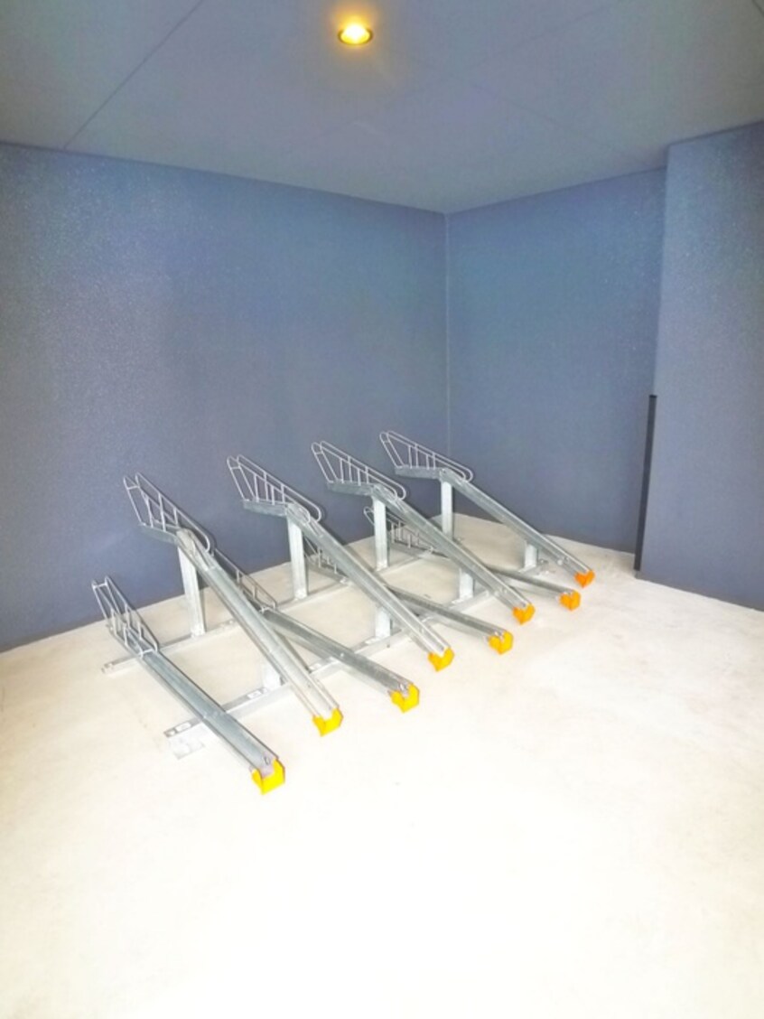 駐輪場 S-RESIDENCE市川