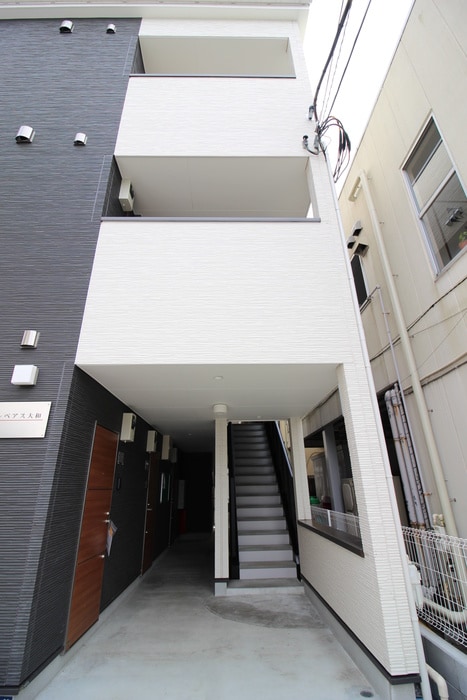 エントランス部分 レベアス大和