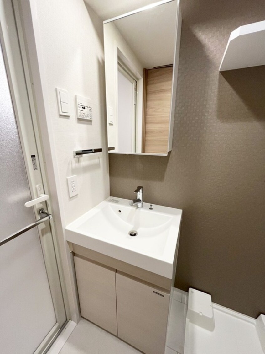 洗面 ラティエラ大島