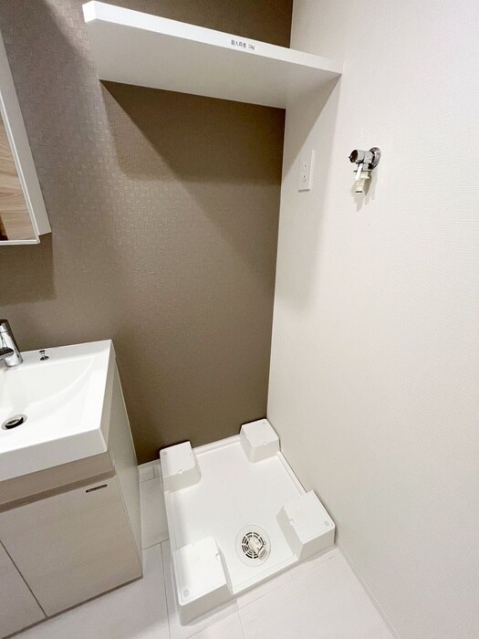 洗濯機置場 ラティエラ大島