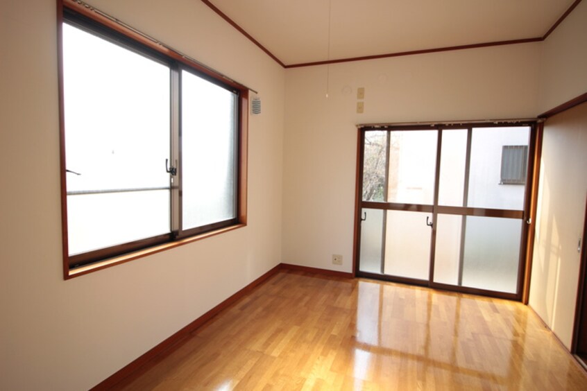 居室 入江ハイツ