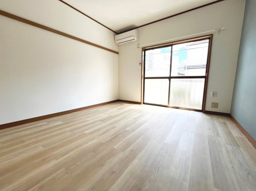 居室 メゾン田原