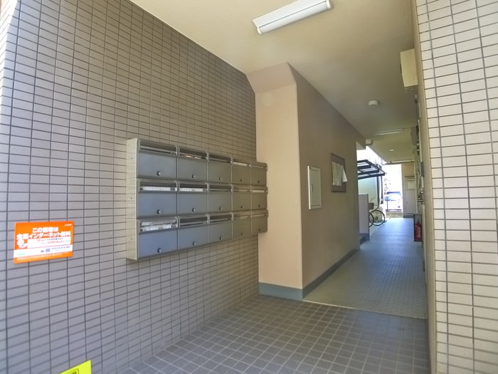 エントランス部分 セリバテール
