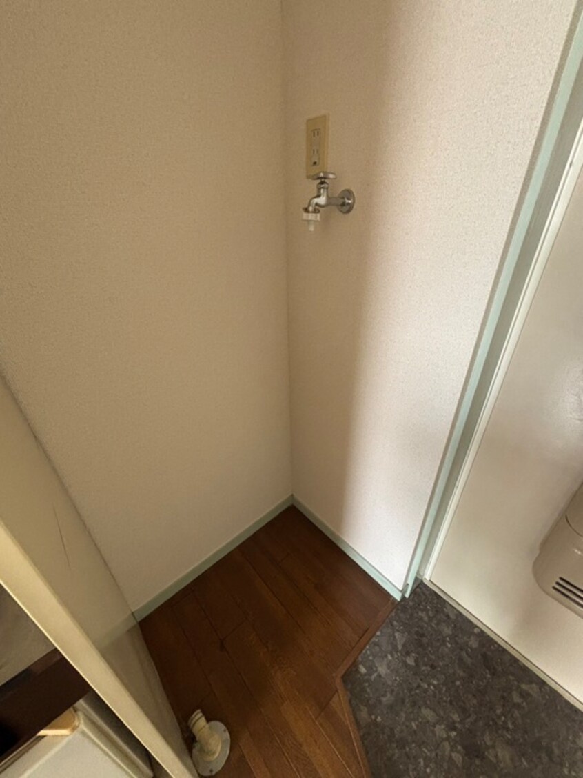 洗濯機置場 第三通南ハウス