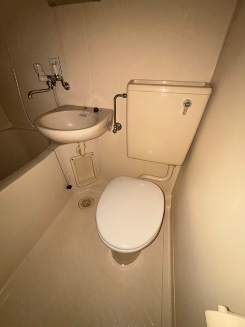 トイレ 第三通南ハウス