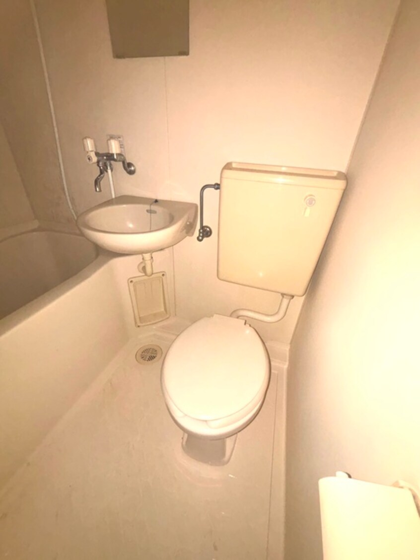 トイレ 第三通南ハウス