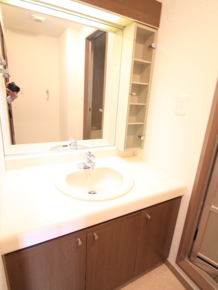 洗面 ｸﾞﾗﾝ･ﾄﾞﾑｰﾙ浦和栄和（205）