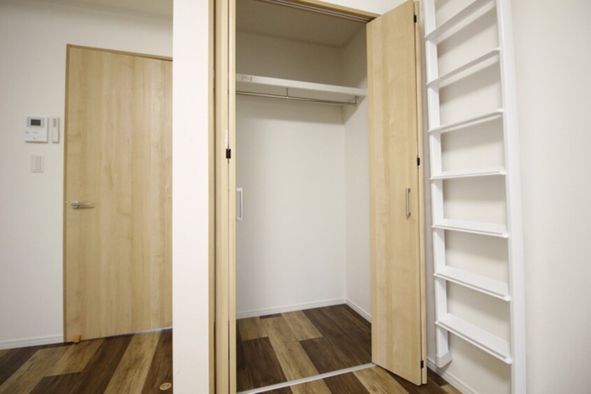 収納 アイルイン衣笠