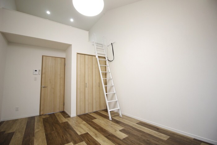 居室 アイルイン衣笠