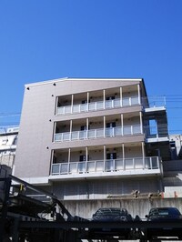 サンレイ市ヶ谷