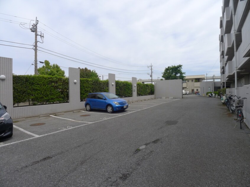 駐車場 プラザ園生