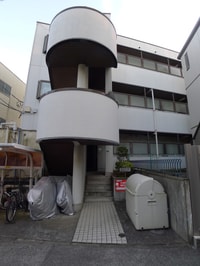 ﾌﾟﾛｽﾍﾟﾘﾃやま