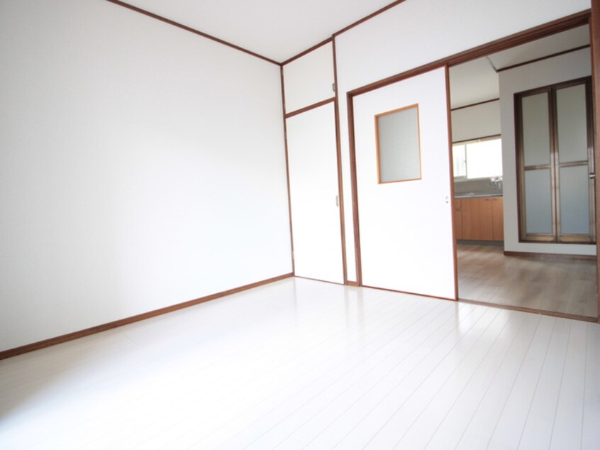 居室 ラフォ－レ湘南　Ｄ