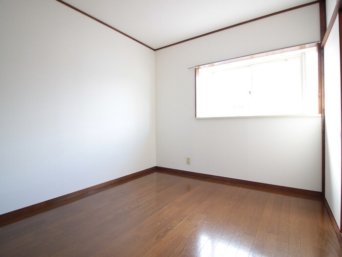 居室 ラフォ－レ湘南　Ｄ