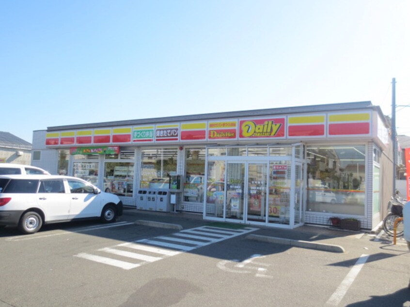 デイリーヤマザキ 藤沢遠藤店(コンビニ)まで510m ラフォ－レ湘南　Ｄ