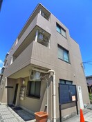 エレガンス霞ヶ関の外観