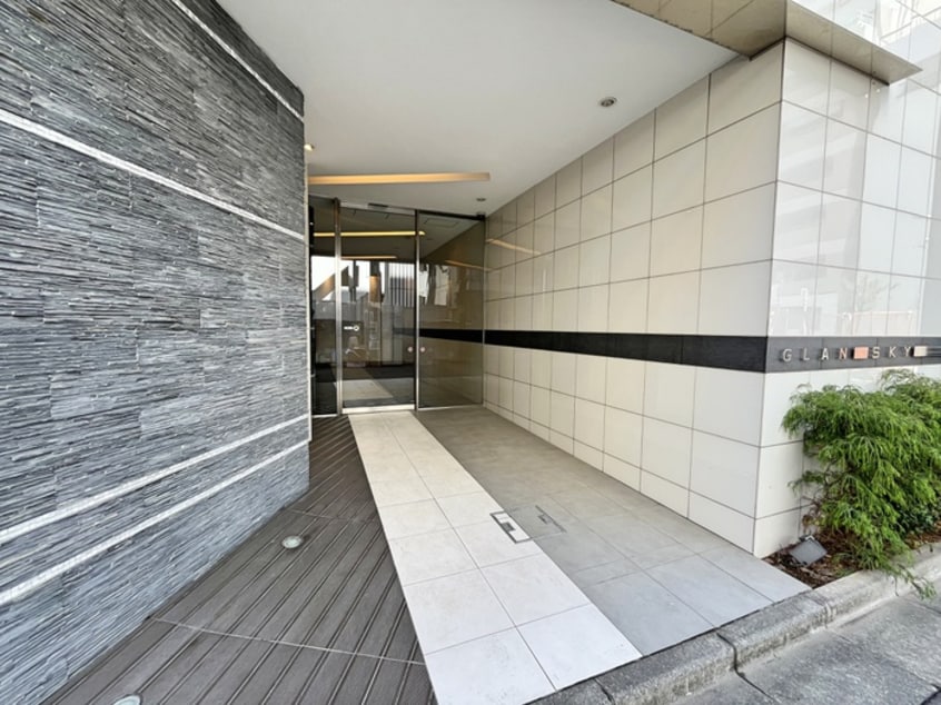 エントランス部分 グランスカイ